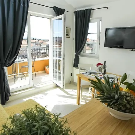 Rougemarin Apartmán Biograd Na Moru